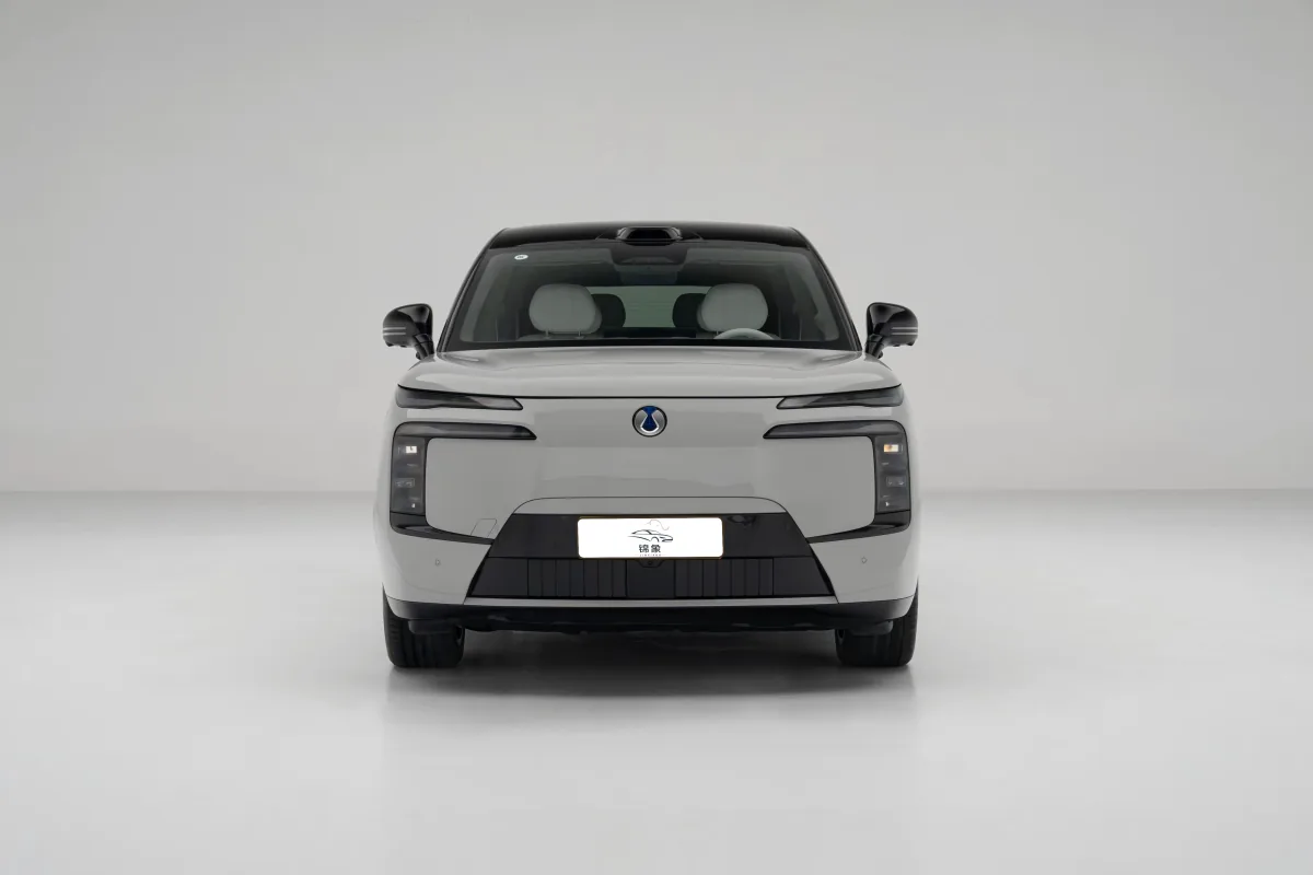 比亚迪 BYD 腾势N8L旗舰型 2